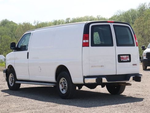 Used 2024 GMC Savana 2500 w/ Driver Convenience Package RWD image 6