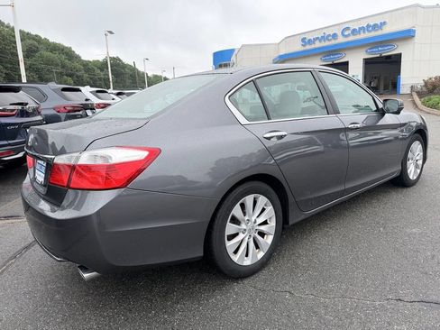 Used 2015 Honda Accord EX image 5