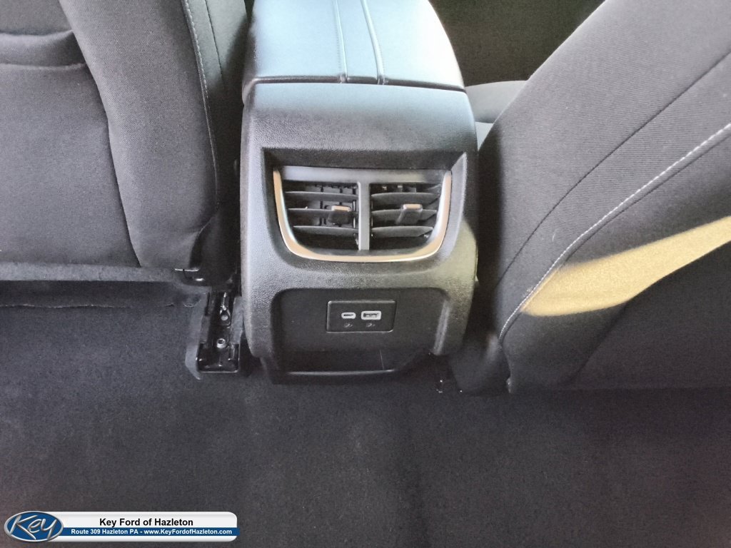 Used 2025 Chevrolet Blazer LT FWD image 19