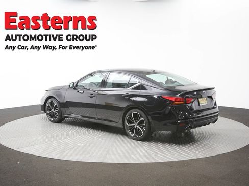 Used 2025 Nissan Altima 2.5 SR FWD image 59