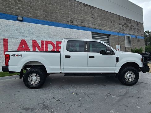 Used 2019 Ford F250 XL w/ Power Equipment Group AWD/4WD image 8