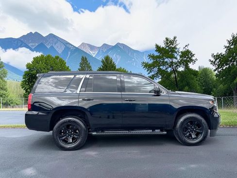 Used 2020 Chevrolet Tahoe LS image 2
