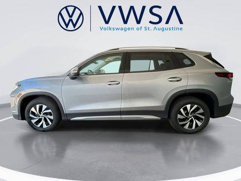 New 2026 Volkswagen Tiguan S FWD image 4