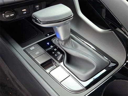 New 2025 Hyundai Elantra SEL image 8