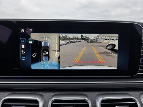 New 2026 Mercedes-Benz GLS 580 GLS  580 image 19