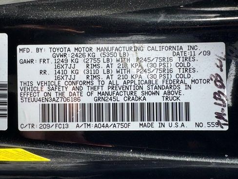 Used 2010 Toyota Tacoma 4x4 Access Cab V6 image 11