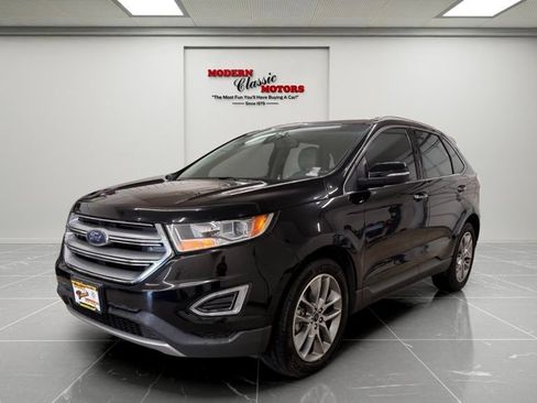 Used 2017 Ford Edge Titanium w/ Technology Package FWD image 3