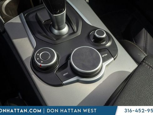 Used 2019 Alfa Romeo Stelvio Ti Sport w/ Quick Order Package 22S Sport image 11