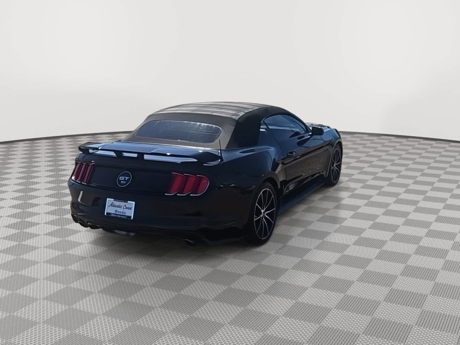 Used 2015 Ford Mustang GT Premium w/ Equipment Group 401A RWD image 8