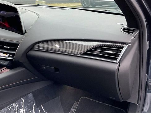 Used 2025 Cadillac CT5 V w/ LPO, ONYX Package image 19