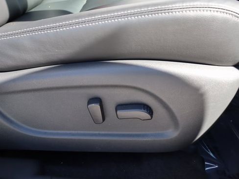 Used 2024 Nissan Murano SV image 13