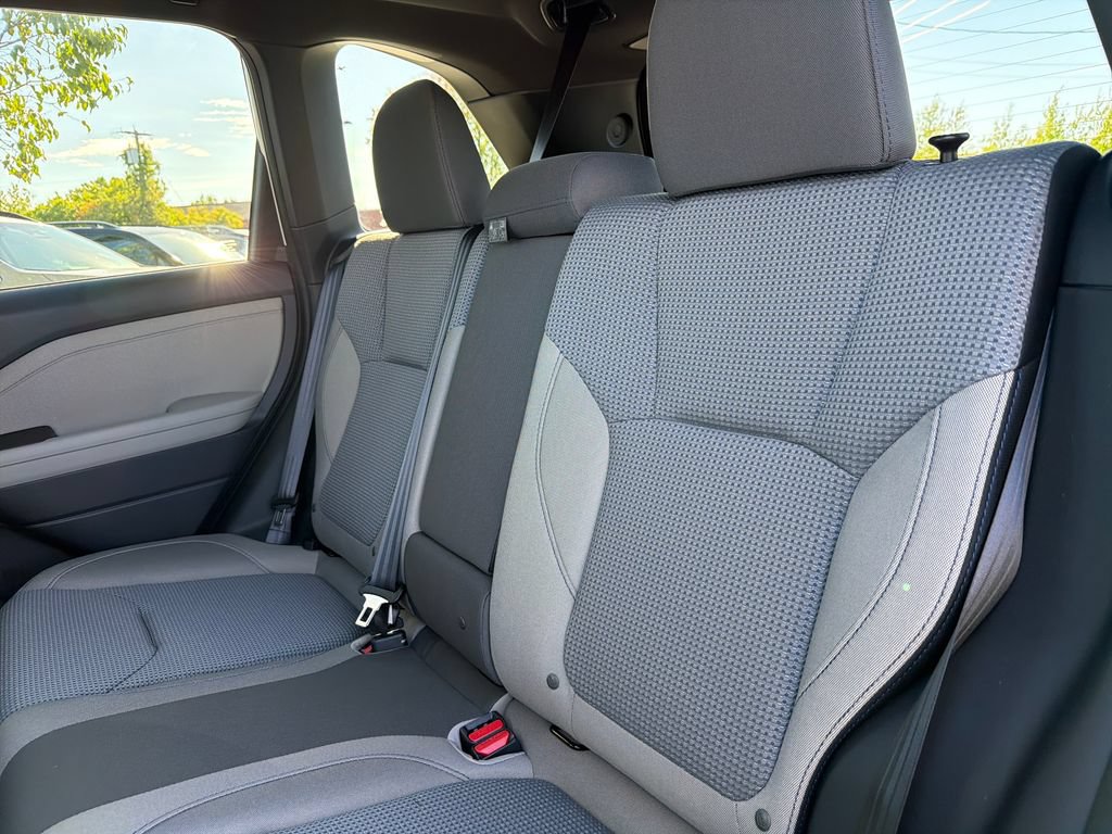 Certified 2025 Subaru Forester Premium AWD/4WD image 25