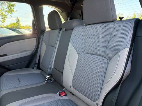 Certified 2025 Subaru Forester Premium AWD/4WD image 25