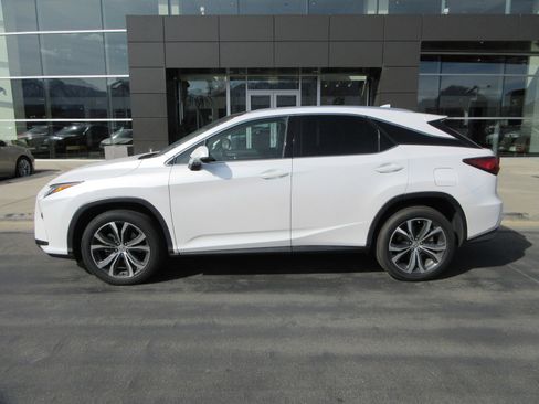 Used 2017 Lexus RX 350 AWD w/ Premium Package image 3
