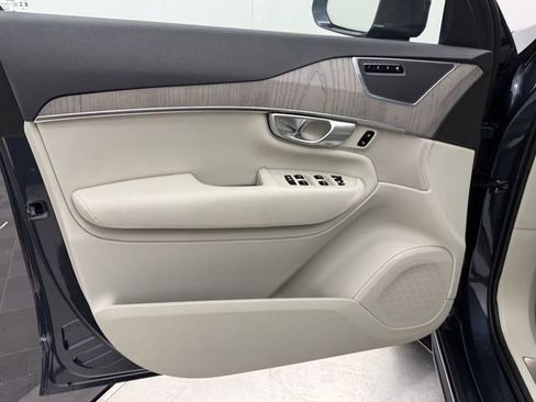 Certified 2024 Volvo XC90 T8 Plus w/ Protection Package Premier image 10