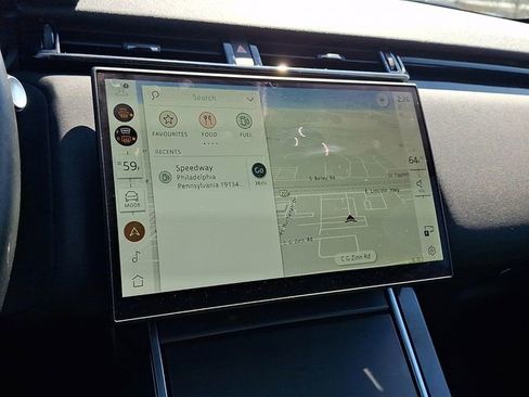 Used 2025 Land Rover Range Rover Velar Dynamic SE AWD/4WD image 16