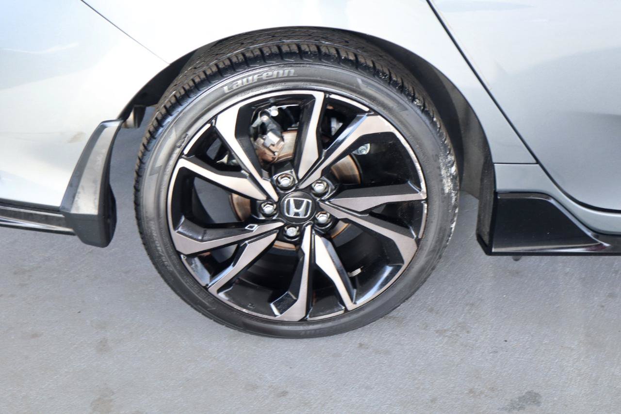 Used 2018 Honda Civic Sport image 5