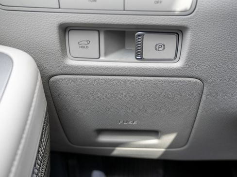 Used 2024 Hyundai Palisade Calligraphy image 38