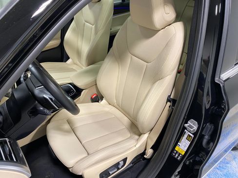 Used 2022 BMW X3 xDrive30i w/ Convenience Package image 12