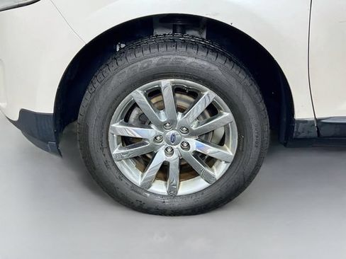 Used 2014 Ford Edge SEL w/ Equipment Group 205A AWD/4WD image 27