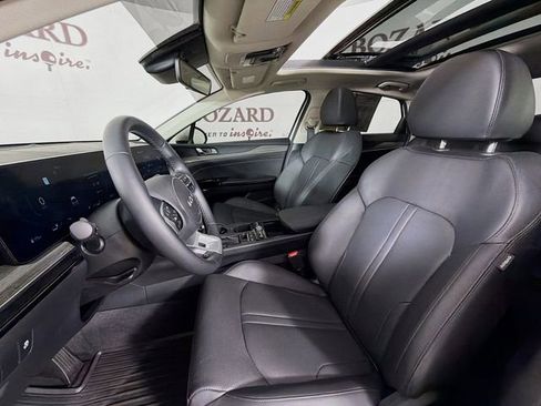 Used 2025 Kia K5 EX FWD image 26