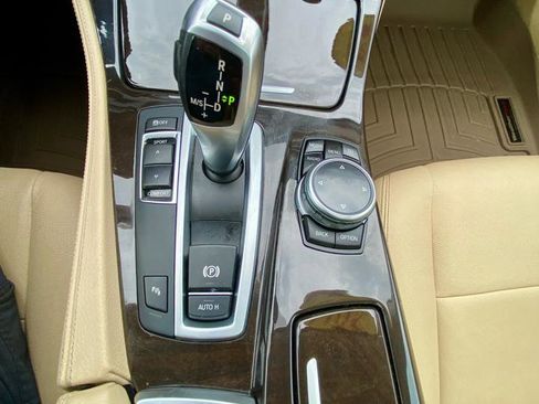 Used 2014 BMW 535i Sedan RWD image 18