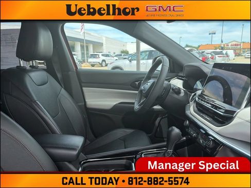 Used 2023 Jeep Compass Limited AWD/4WD image 2