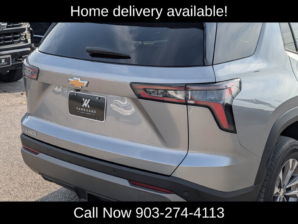 Used 2025 Chevrolet Equinox LT w/ Convenience Package II FWD image 8