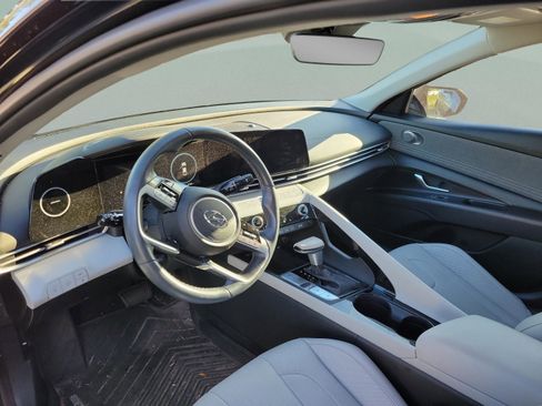 Certified 2023 Hyundai Elantra Limited w/ Cargo Package image 26