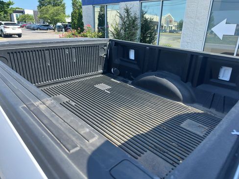 Used 2021 Ford F150 XL w/ Equipment Group 101A High RWD image 12