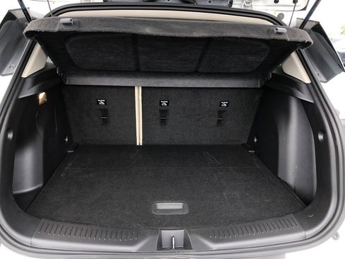 Used 2022 Buick Encore GX Essence image 17