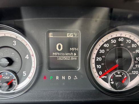 Used 2015 RAM 2500 Tradesman w/ Chrome Appearance Group image 10