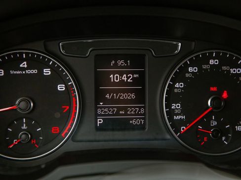 Used 2016 Audi Q3 2.0T Premium Plus FWD image 17
