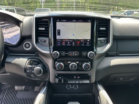 Used 2021 RAM 1500 Big Horn AWD/4WD image 32