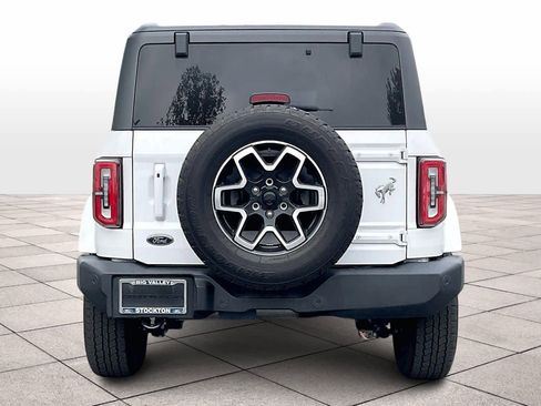 Used 2024 Ford Bronco Outer Banks image 7