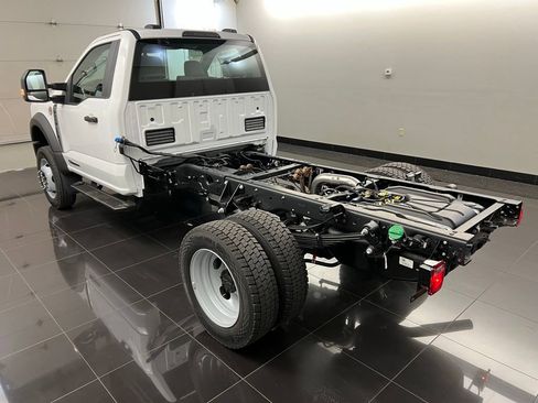 New 2026 Ford F550 4x4 Regular Cab Super Duty image 4
