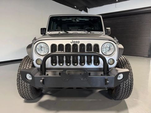 Used 2017 Jeep Wrangler Unlimited Sport w/ Quick Order Package 24S AWD/4WD image 2