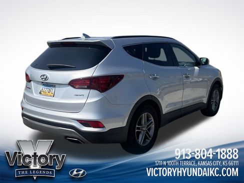 Used 2017 Hyundai Santa Fe Sport FWD image 5