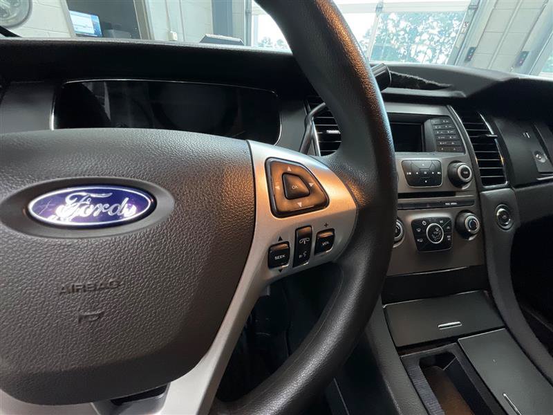 Used 2014 Ford Taurus Police Interceptor AWD image 19
