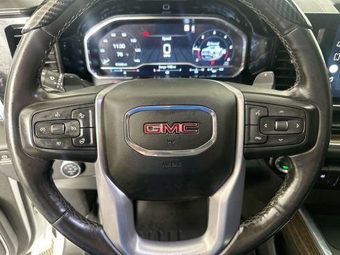 Used 2022 GMC Sierra 1500 Elevation w/ Elevation Premium Package AWD/4WD image 12