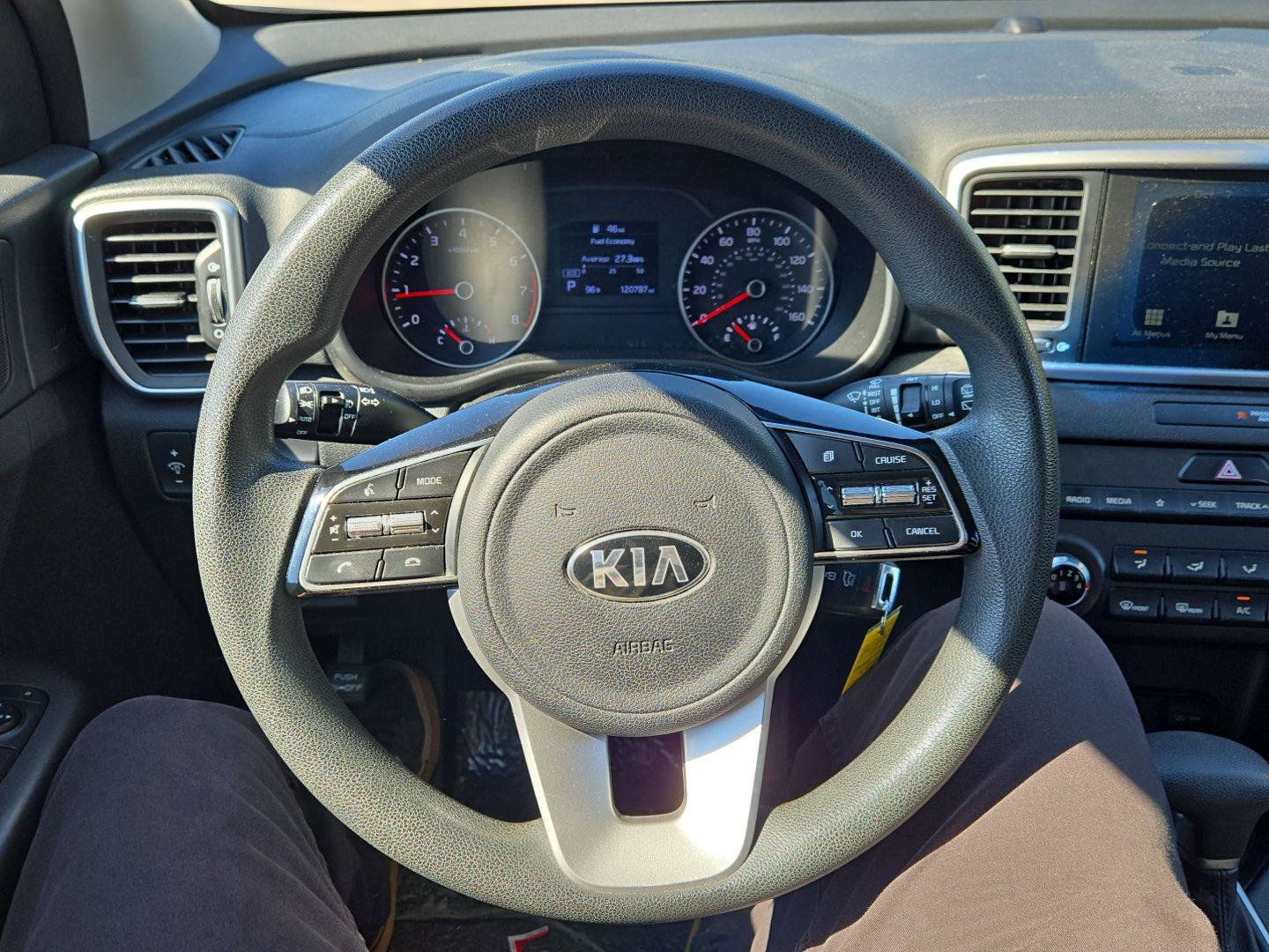 Used 2020 Kia Sportage LX AWD/4WD image 17