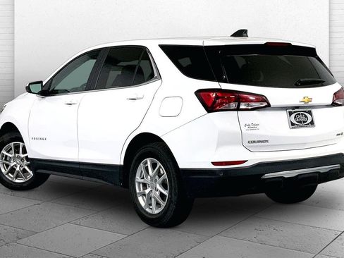 Used 2024 Chevrolet Equinox LT AWD/4WD image 11