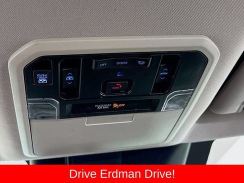 Used 2023 Toyota Tundra Limited w/ Power Package RWD image 18