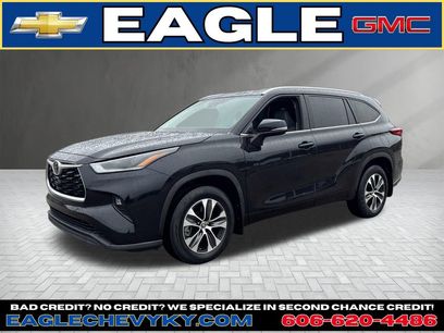 Used 2021 Toyota Highlander XLE