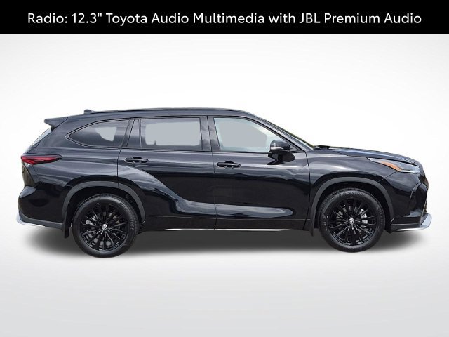 Certified 2026 Toyota Highlander XSE AWD/4WD image 4
