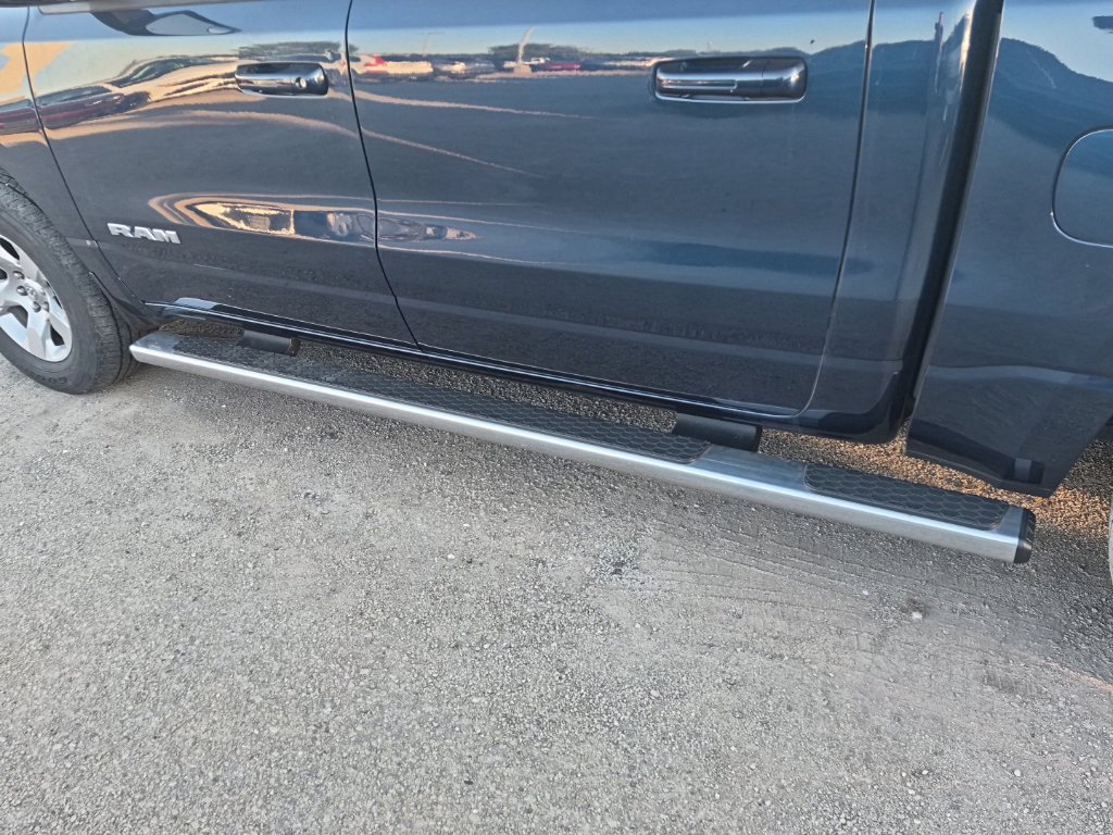 Used 2023 RAM 1500 Big Horn AWD/4WD image 5