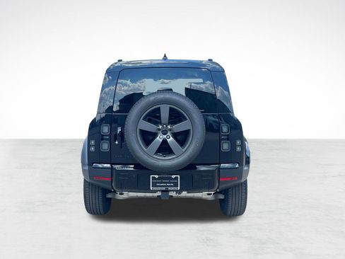 Used 2026 Land Rover Defender 110 S AWD/4WD image 10