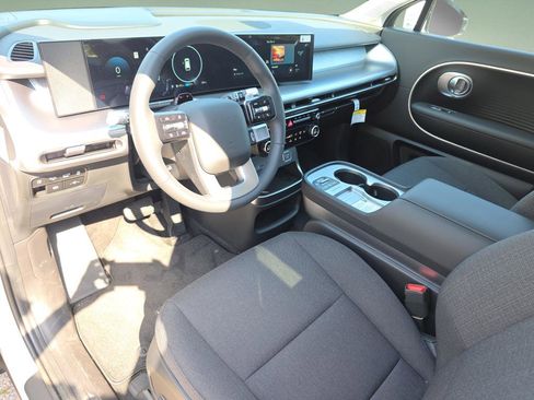 New 2026 Hyundai Ioniq 9 SE AWD/4WD image 22