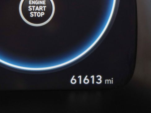 Used 2023 Hyundai Palisade Calligraphy image 16