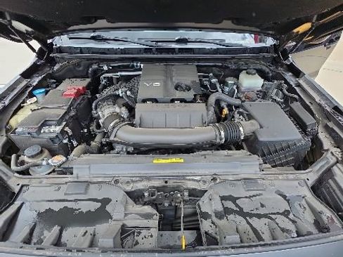 Used 2023 Nissan Frontier Pro-X w/ Tow Package RWD image 29